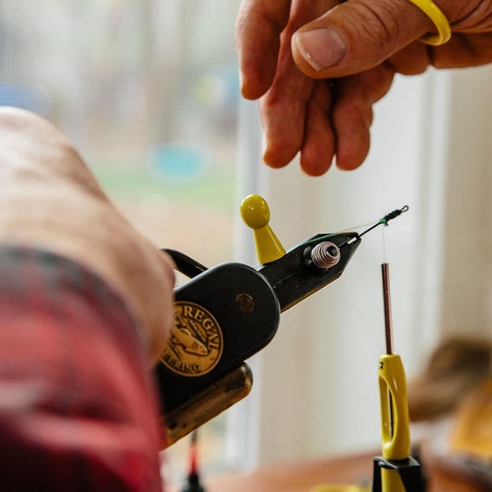 LOON VISE PAWN